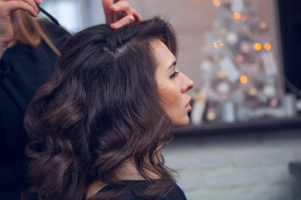 "DE Pro: Servicing Clients With Fine or Thin Hair – 4 Volumizing Tips